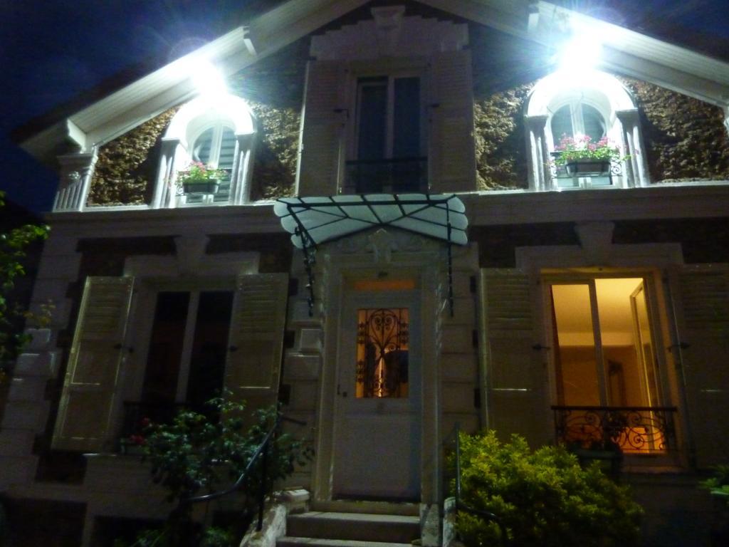 Maison Romantique Bed and Breakfast Le Perreux-Sur-Marne Εξωτερικό φωτογραφία